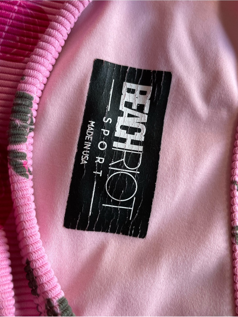 Beach Riot Roses sports bra - Picture 4 of 4